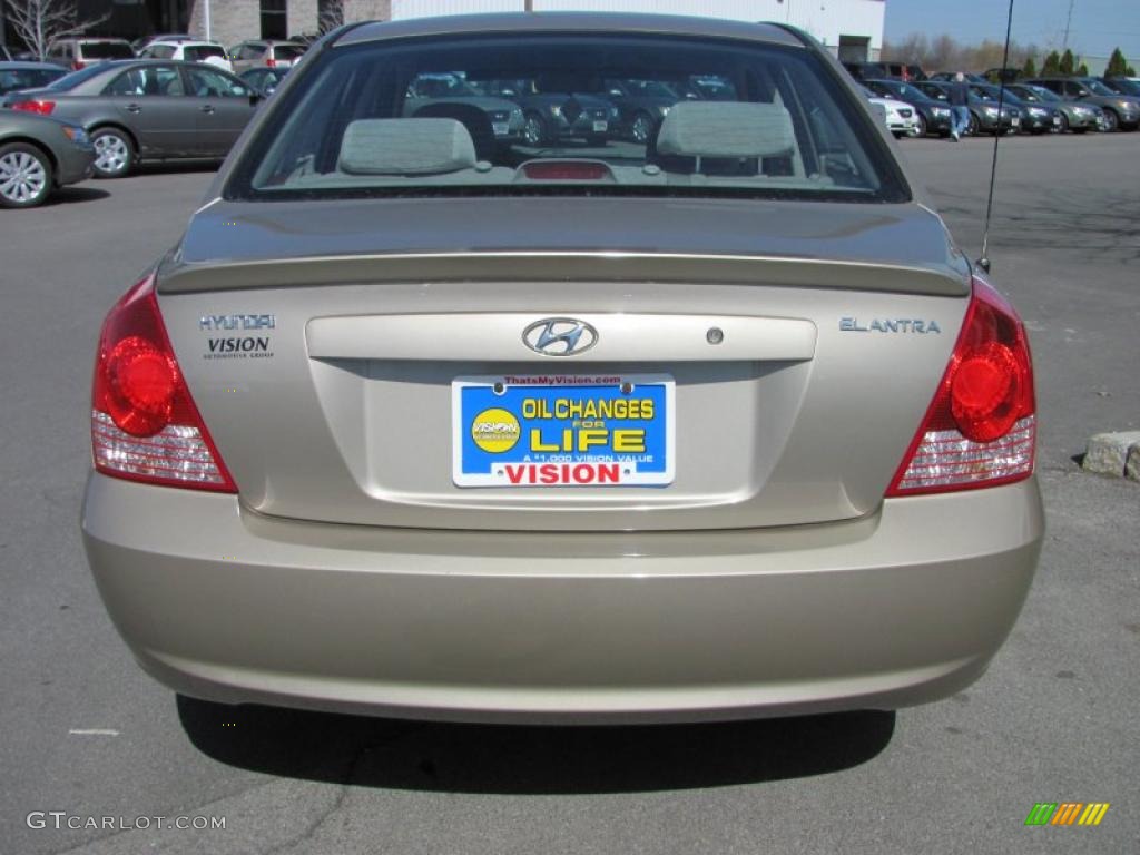 2006 Elantra GLS Sedan - Champagne Beige / Beige photo #3