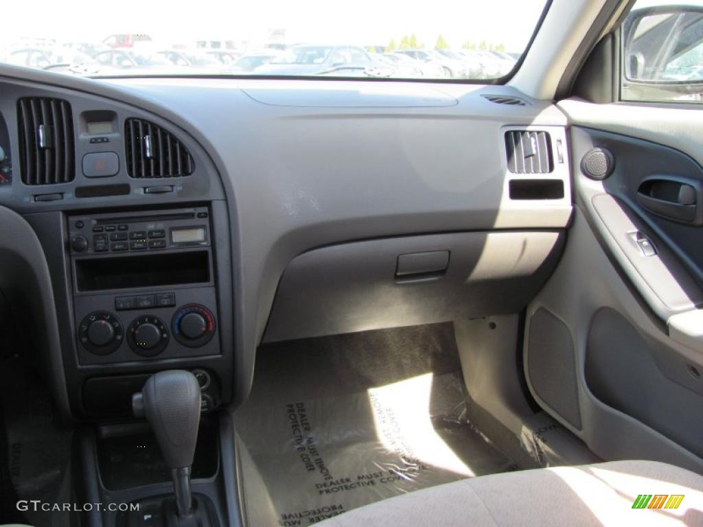 2006 Elantra GLS Sedan - Champagne Beige / Beige photo #12