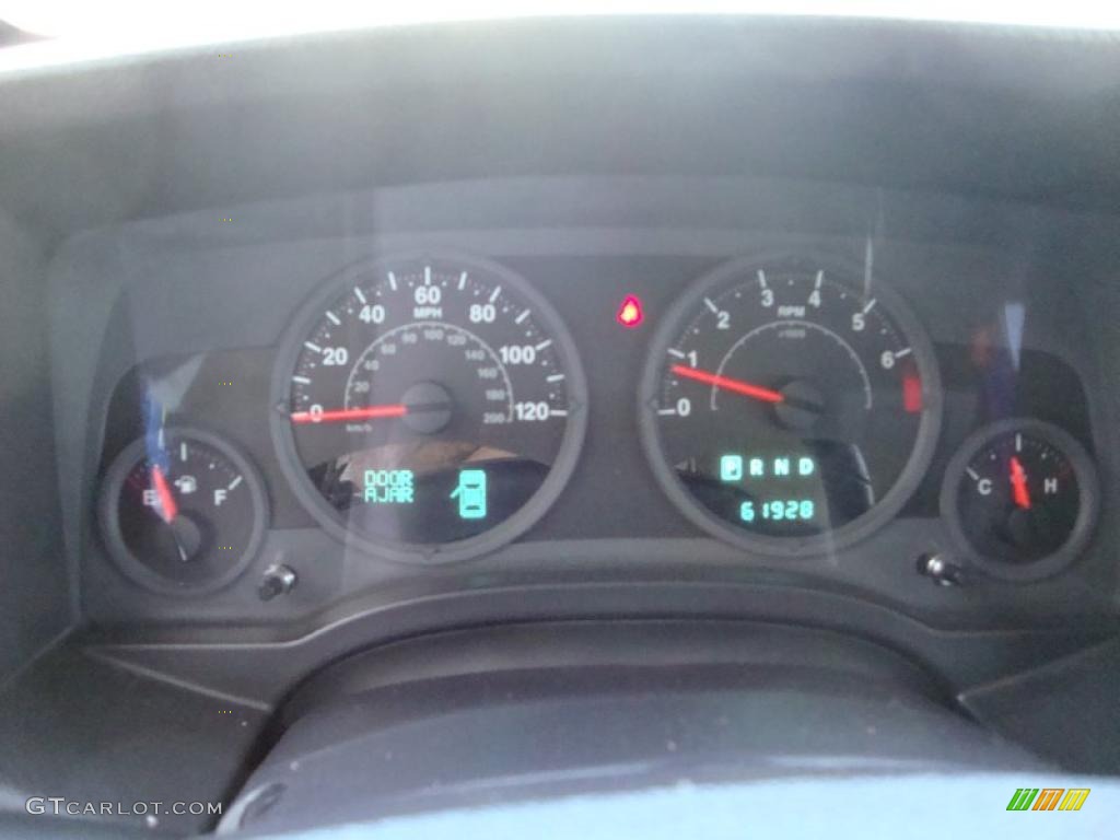 2008 Patriot Sport 4x4 - Surf Blue Pearl / Dark Slate Gray photo #32