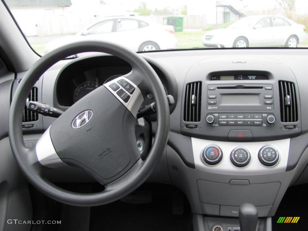2009 Elantra GLS Sedan - Quicksilver / Gray photo #4