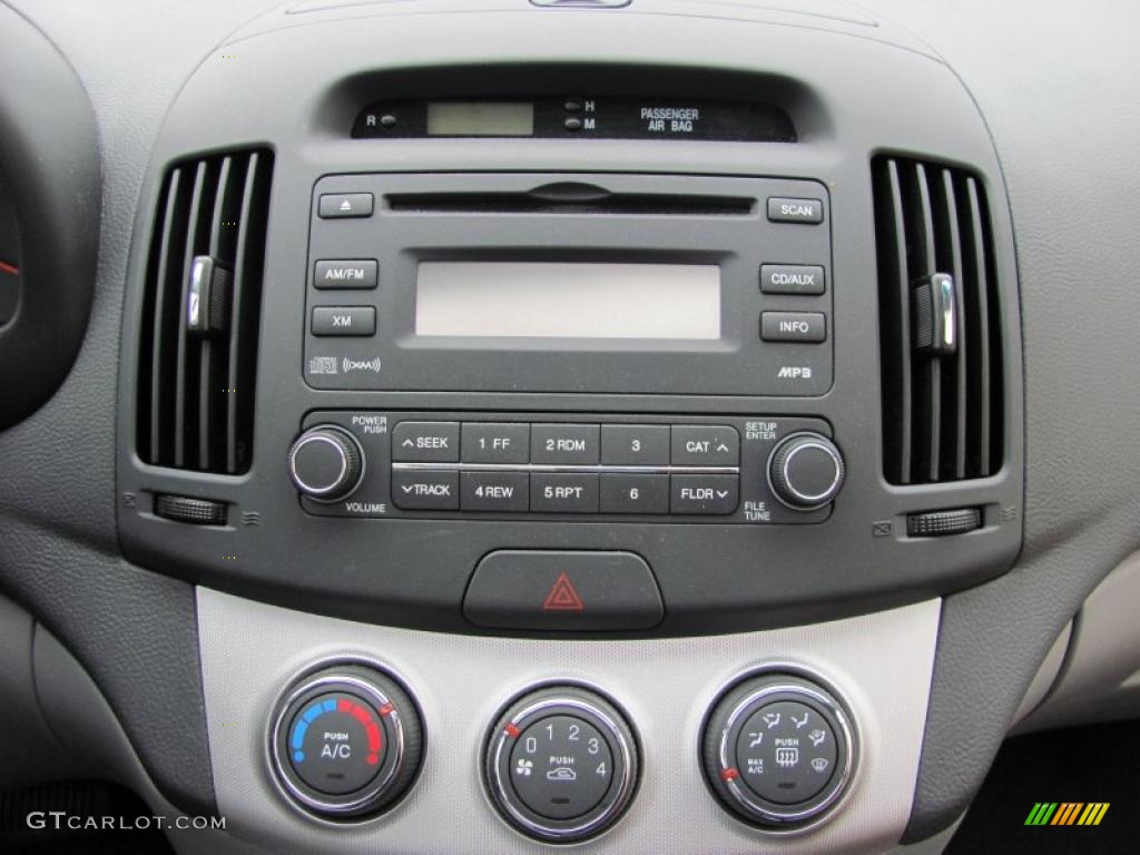 2009 Elantra GLS Sedan - Quicksilver / Gray photo #5