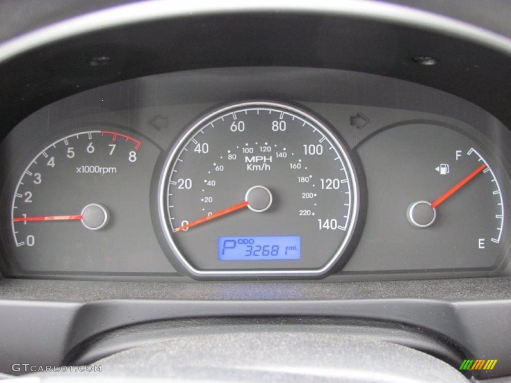 2009 Elantra GLS Sedan - Quicksilver / Gray photo #28