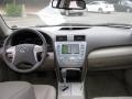 2009 Super White Toyota Camry Hybrid  photo #24