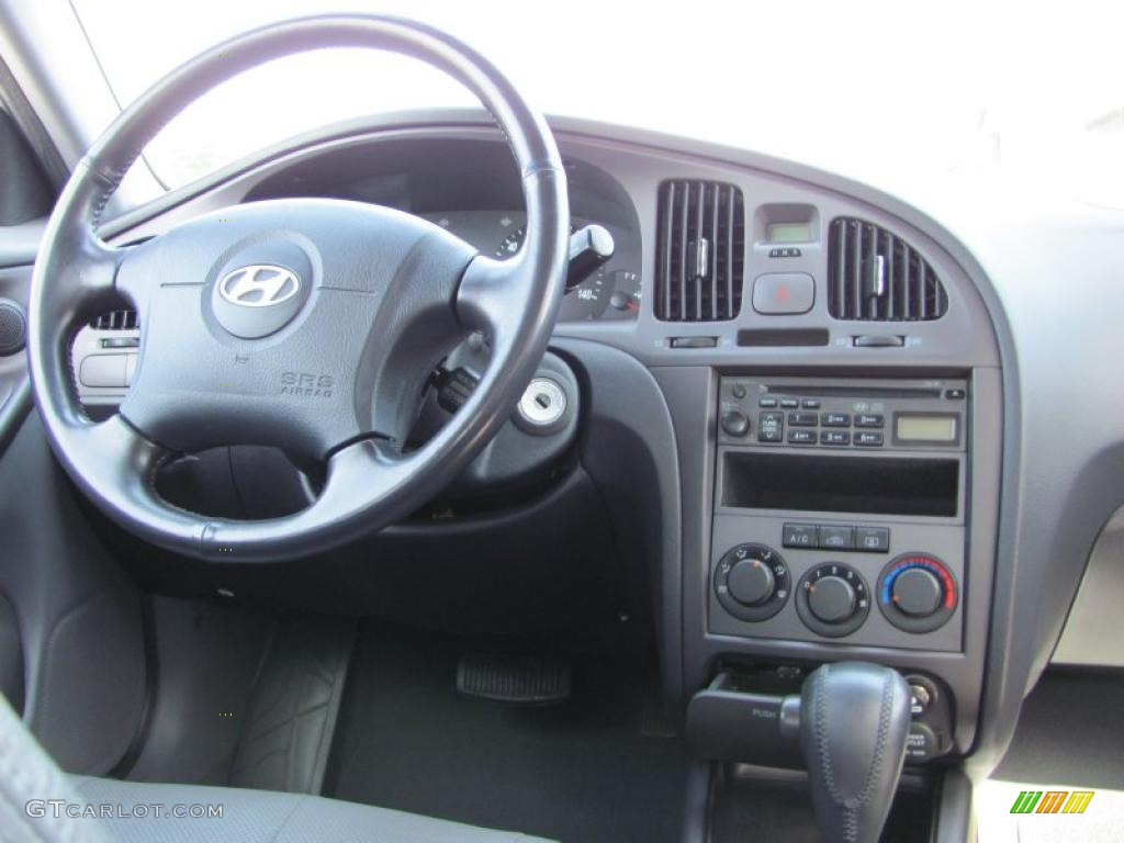 2006 Elantra GT Hatchback - Sterling Silver / Gray photo #4