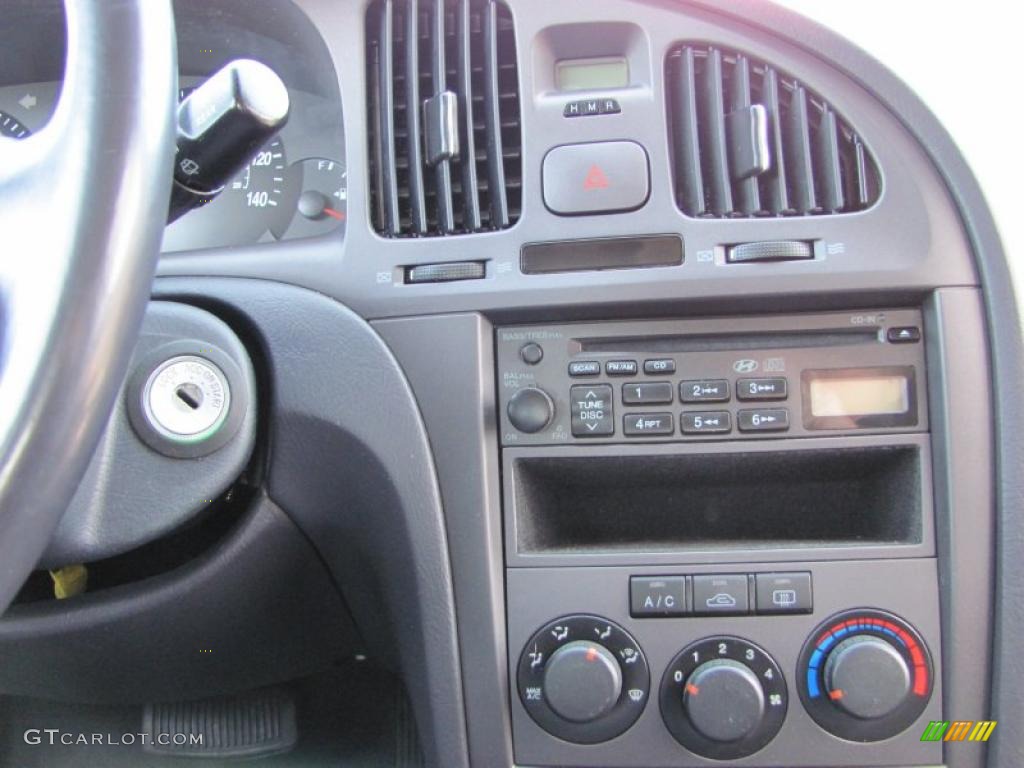 2006 Elantra GT Hatchback - Sterling Silver / Gray photo #5