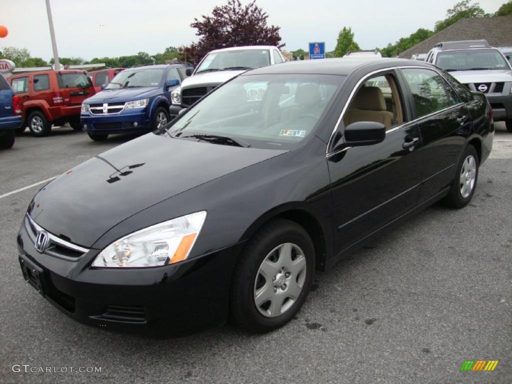 2007 Accord LX Sedan - Nighthawk Black Pearl / Ivory photo #2