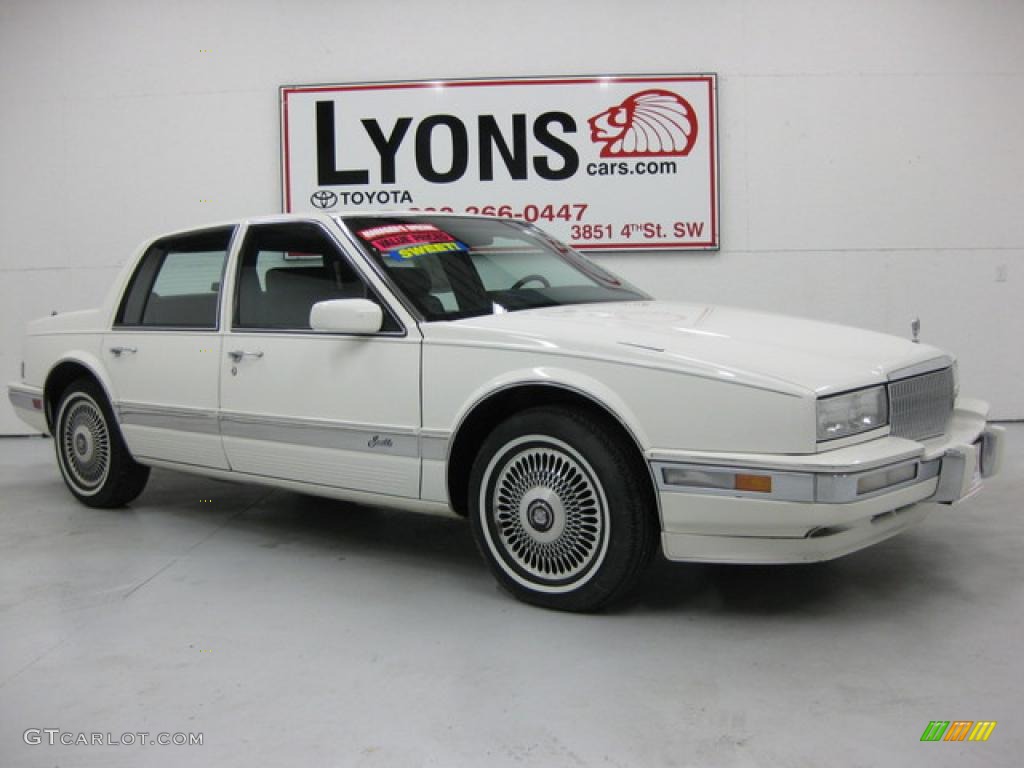 1991 Seville  - White / Dark Blue photo #1