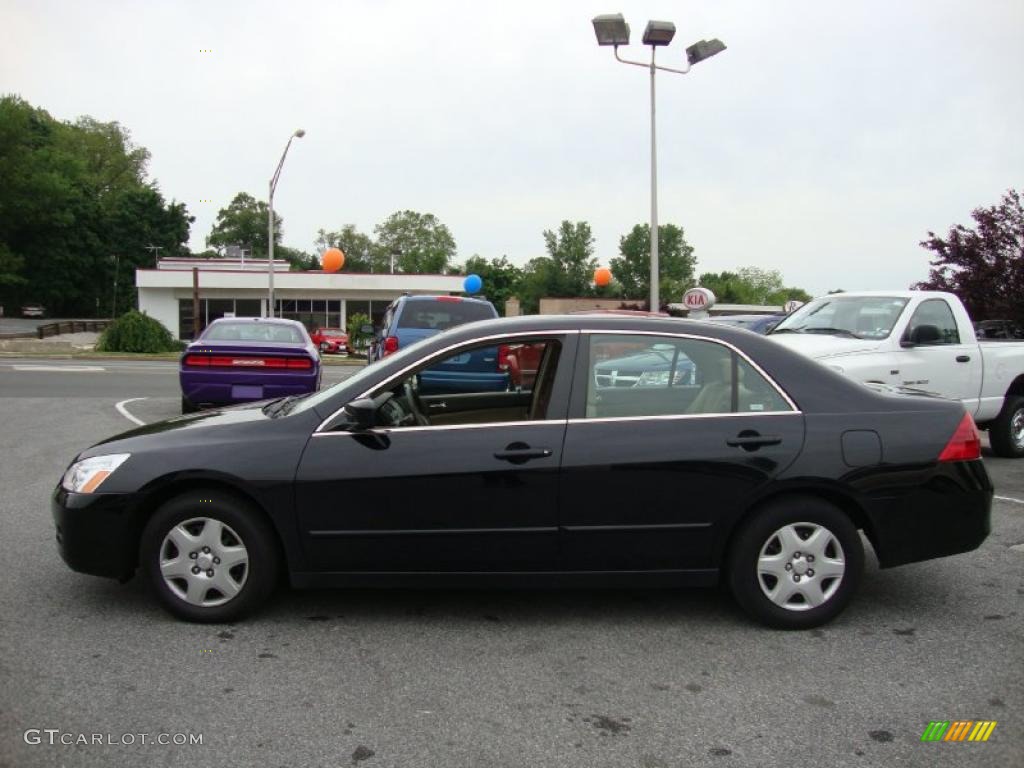 2007 Accord LX Sedan - Nighthawk Black Pearl / Ivory photo #10