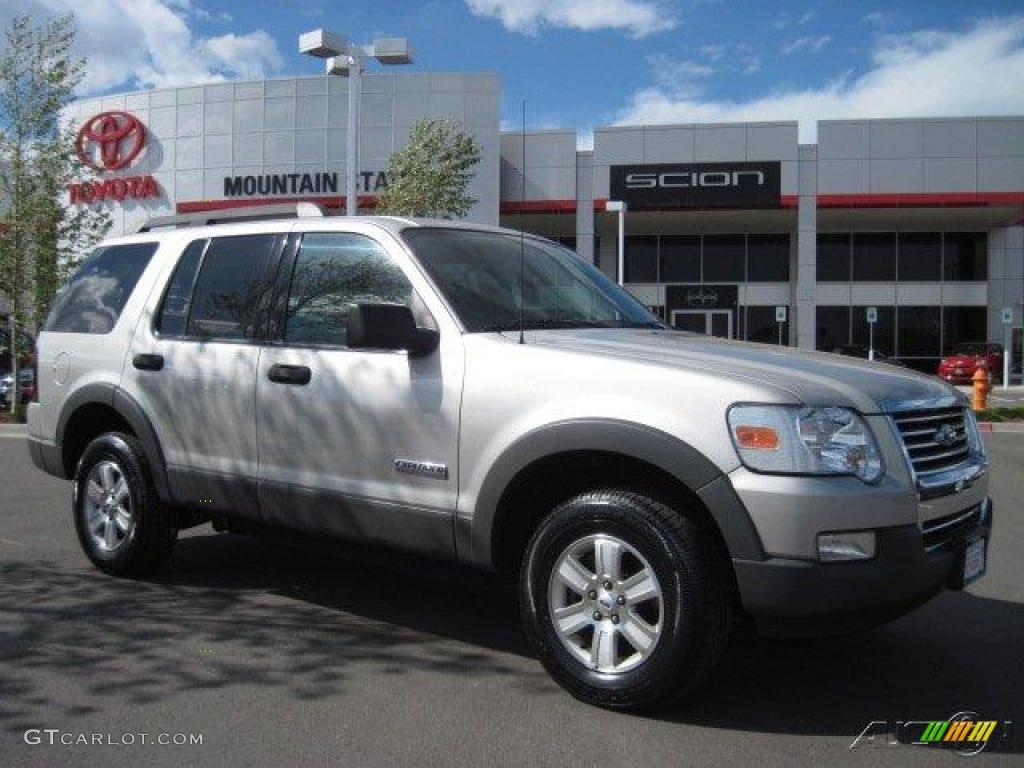 2006 Explorer XLT 4x4 - Silver Birch Metallic / Stone photo #1