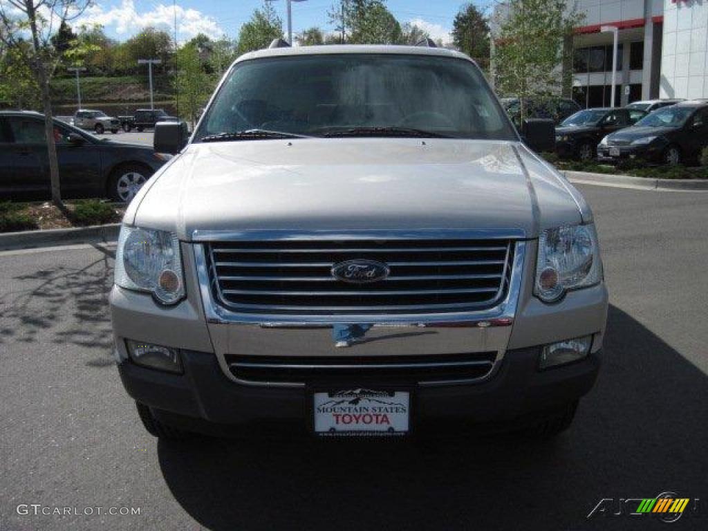 2006 Explorer XLT 4x4 - Silver Birch Metallic / Stone photo #6