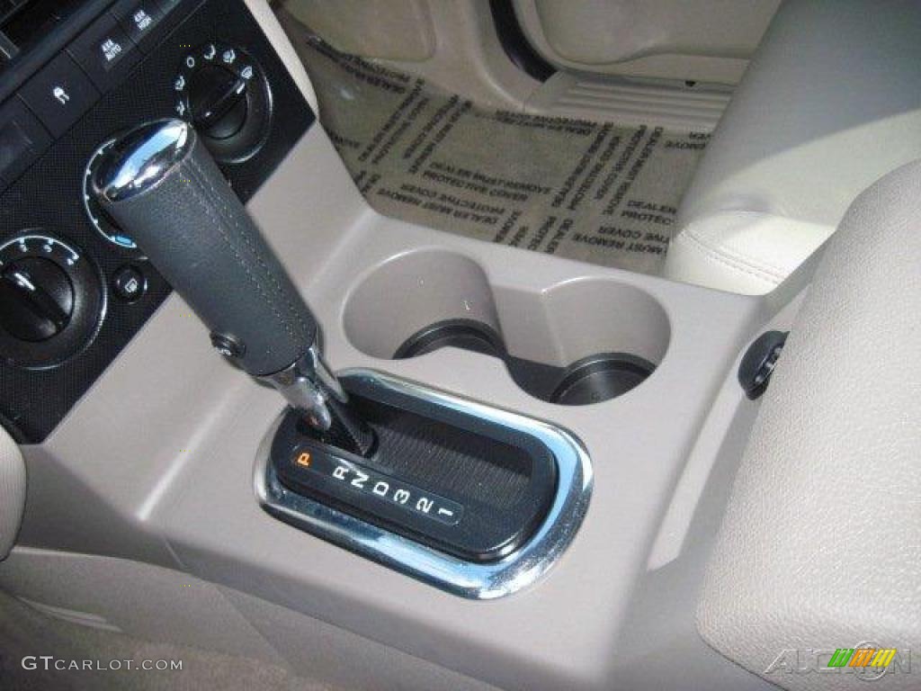 2006 Explorer XLT 4x4 - Silver Birch Metallic / Stone photo #19