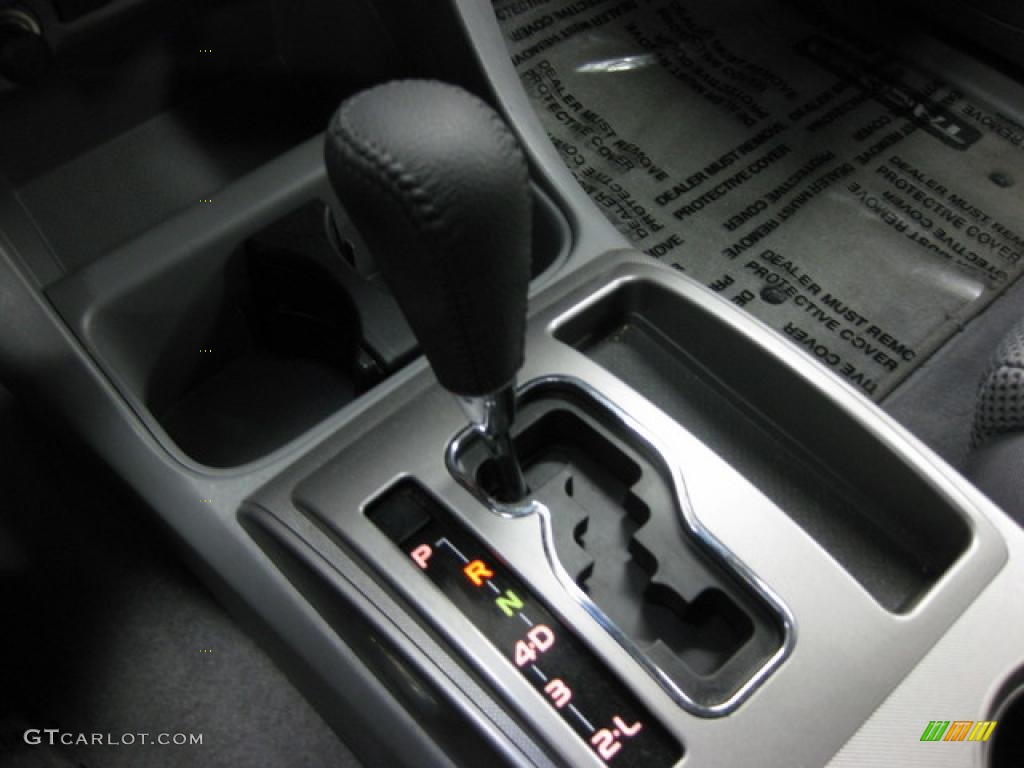 2009 Tacoma V6 TRD Sport Double Cab 4x4 - Super White / Graphite Gray photo #4