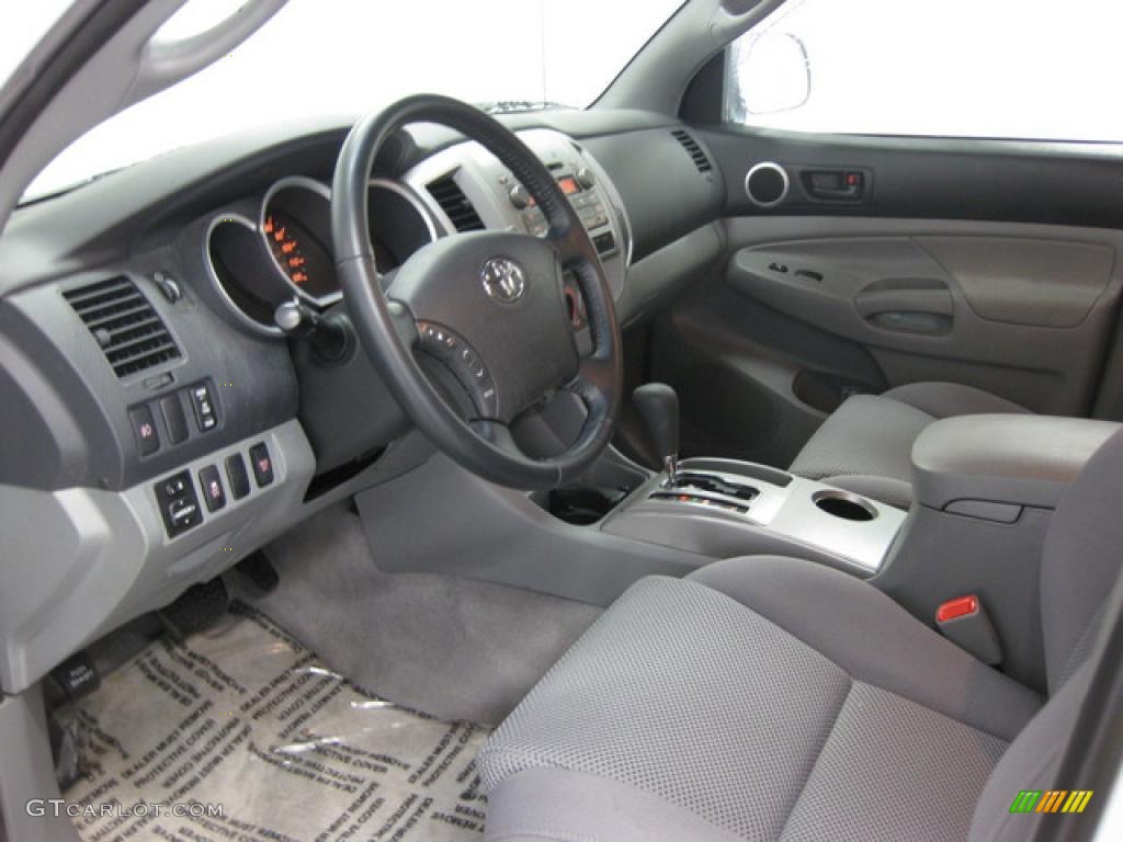 2009 Tacoma V6 TRD Sport Double Cab 4x4 - Super White / Graphite Gray photo #7
