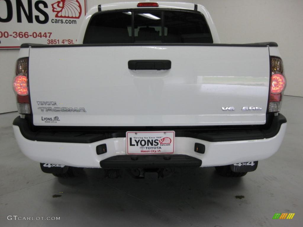2009 Tacoma V6 TRD Sport Double Cab 4x4 - Super White / Graphite Gray photo #11