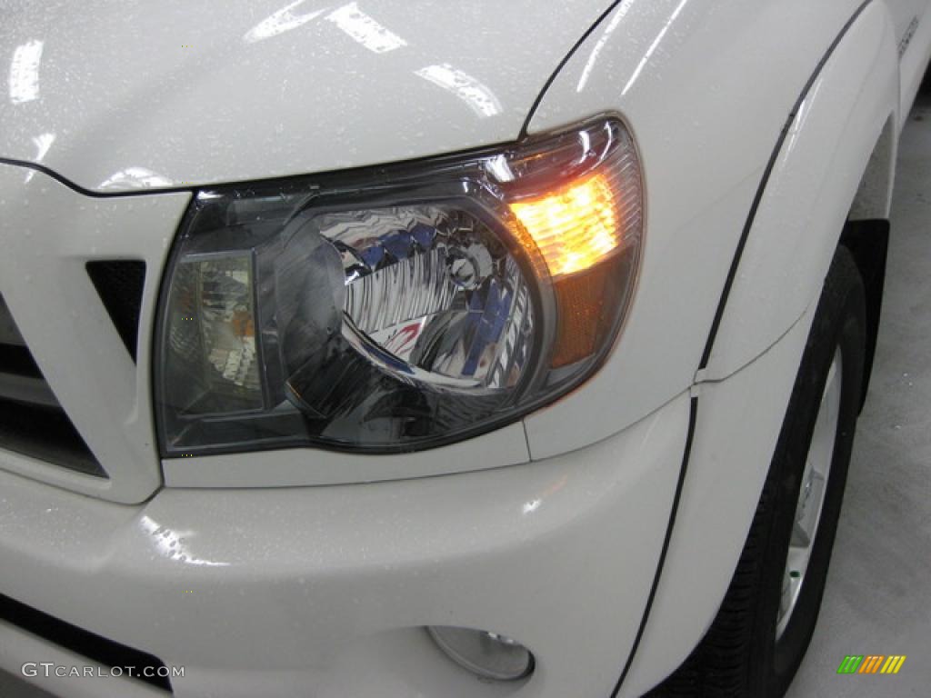 2009 Tacoma V6 TRD Sport Double Cab 4x4 - Super White / Graphite Gray photo #17