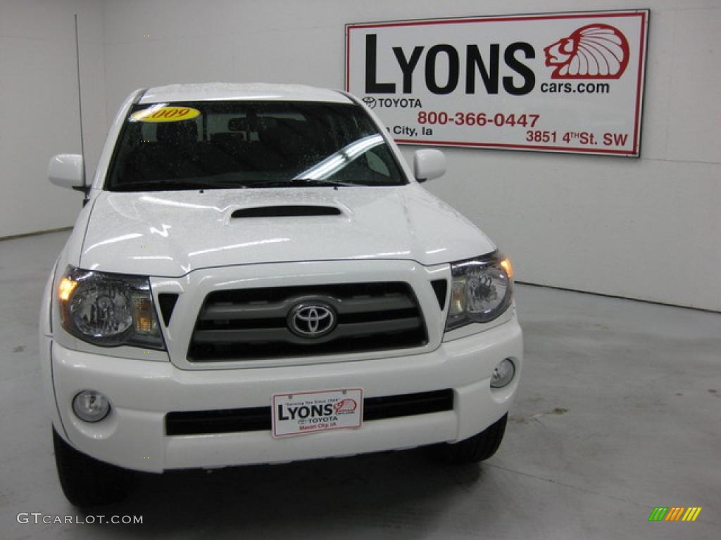 2009 Tacoma V6 TRD Sport Double Cab 4x4 - Super White / Graphite Gray photo #21