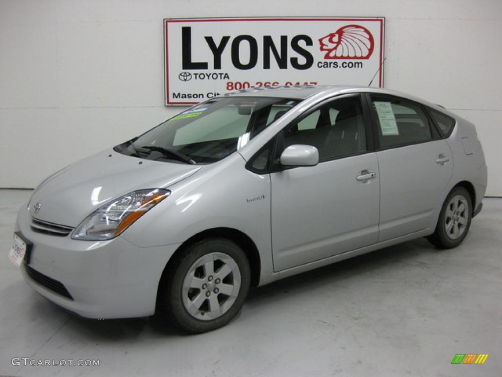 2007 Prius Hybrid - Classic Silver Metallic / Dark Gray photo #1