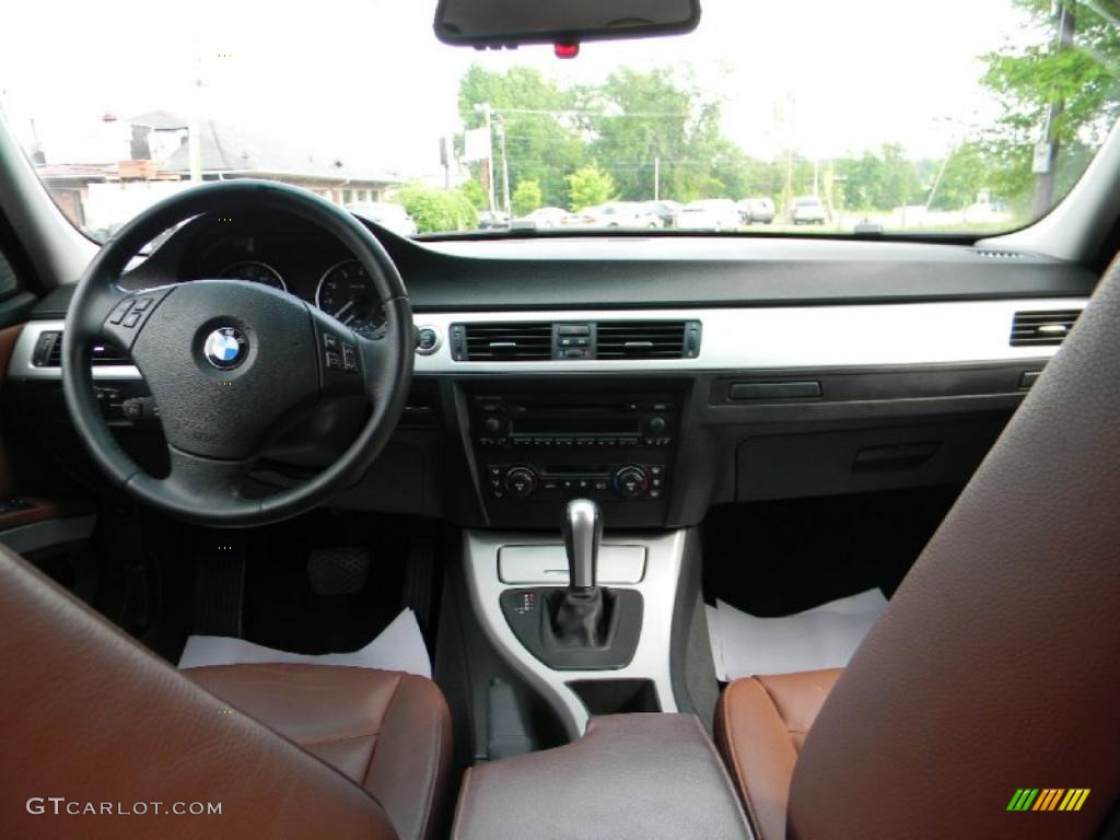 2006 3 Series 330i Sedan - Monaco Blue Metallic / Natural Brown photo #11