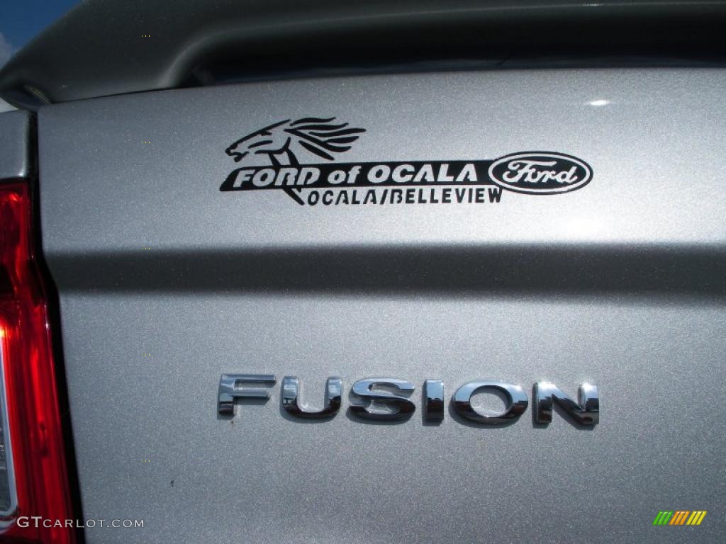 2010 Fusion SEL V6 - Brilliant Silver Metallic / Medium Light Stone photo #4