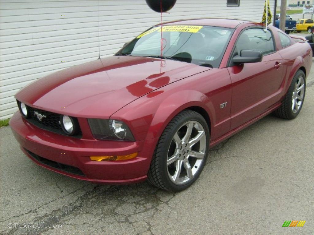 2006 Mustang GT Premium Coupe - Redfire Metallic / Light Graphite photo #1