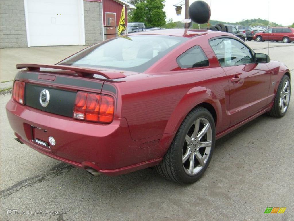 2006 Mustang GT Premium Coupe - Redfire Metallic / Light Graphite photo #5