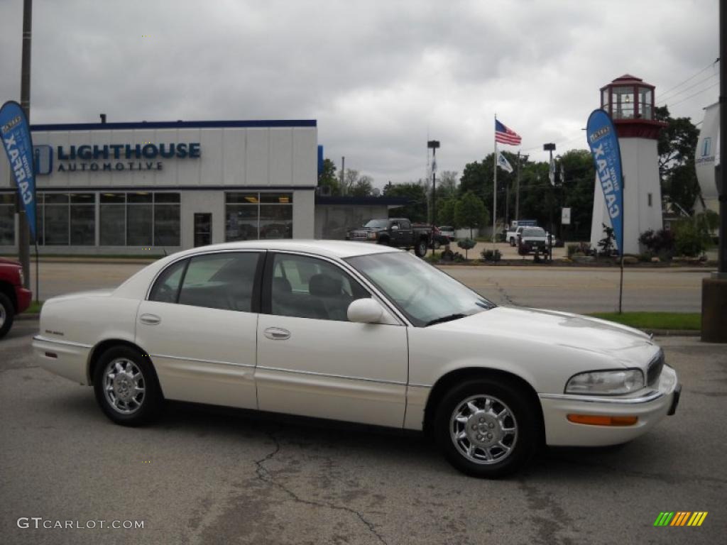 2002 Park Avenue  - White Diamond / Medium Gray photo #1