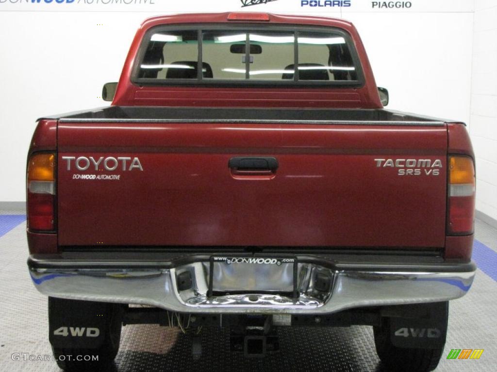 1998 Tacoma SR5 Extended Cab 4x4 - Sunfire Red Pearl Metallic / Gray photo #8