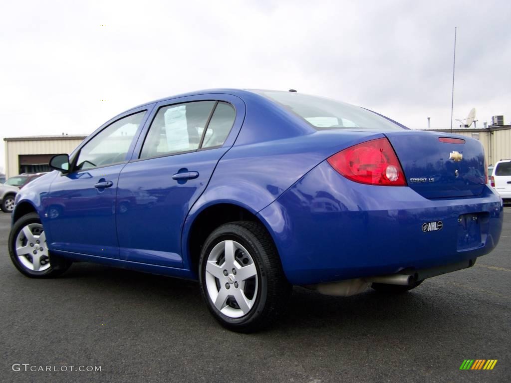 2008 Cobalt LS Sedan - Blue Flash Metallic / Gray photo #4