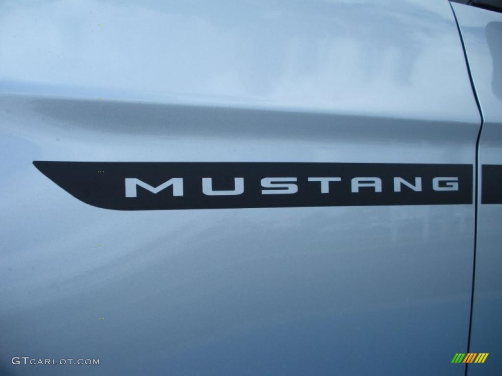 2011 Mustang V6 Mustang Club of America Edition Coupe - Ingot Silver Metallic / Charcoal Black photo #4