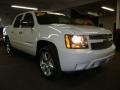 Summit White - Avalanche LTZ 4x4 Photo No. 5