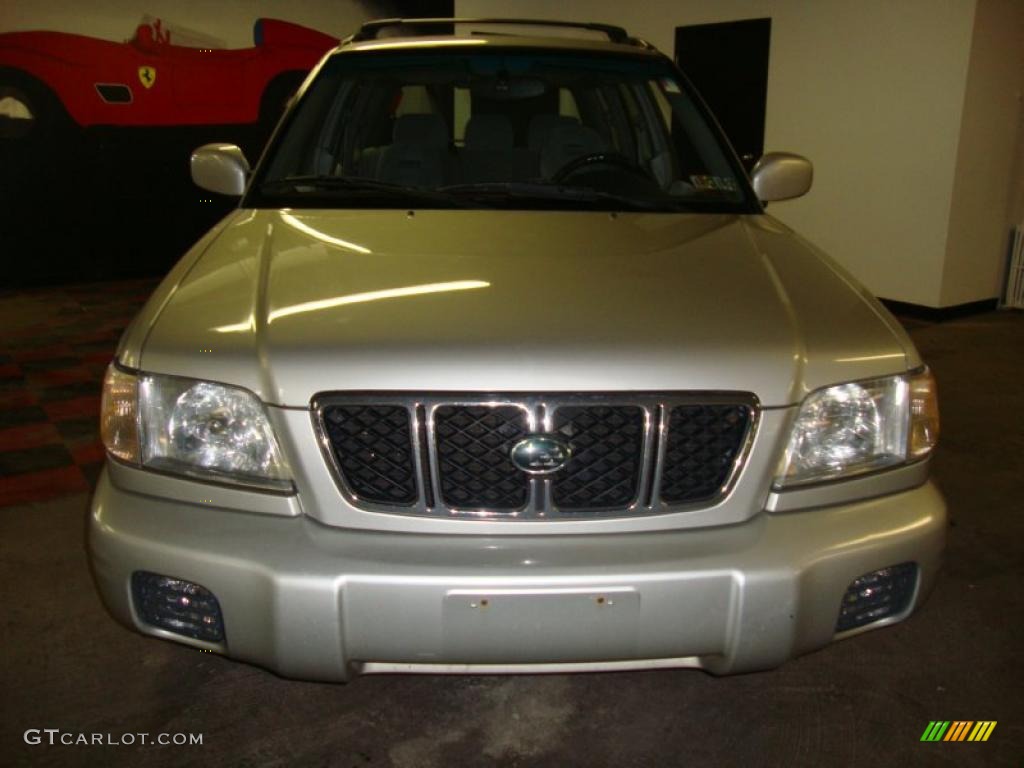 2001 Forester 2.5 S - Silverthorn Metallic / Gray photo #3