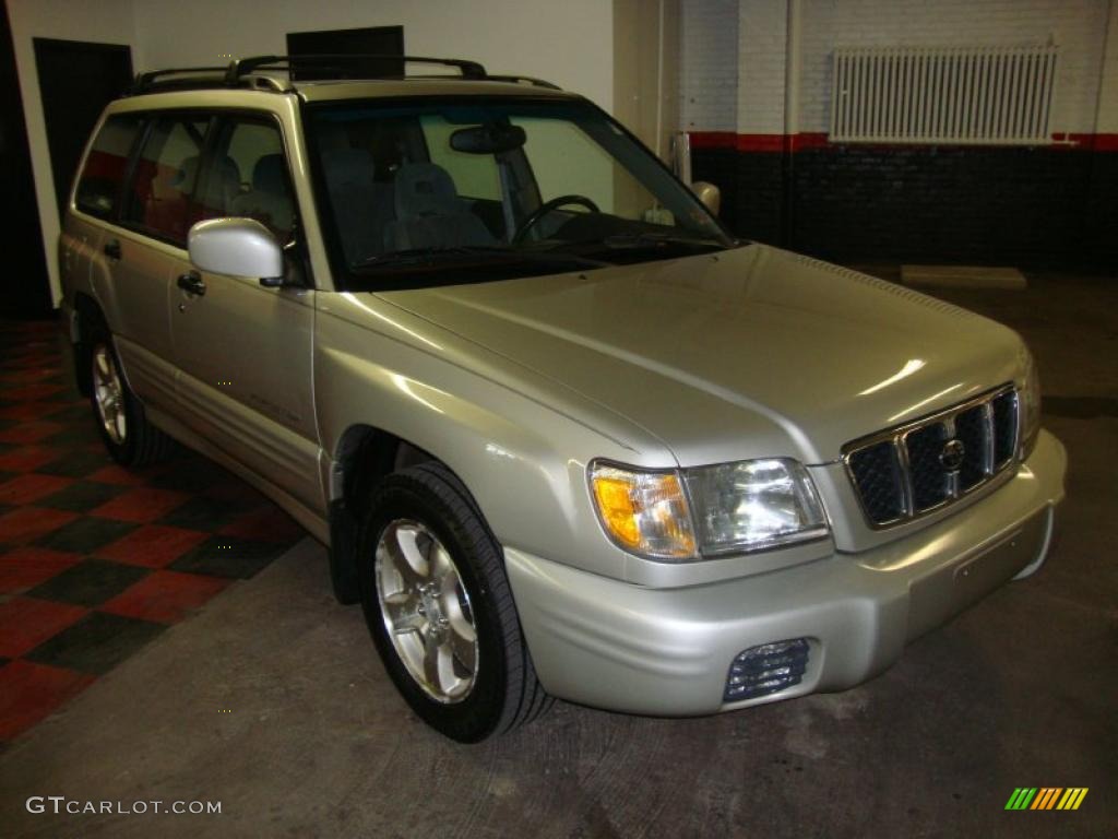 2001 Forester 2.5 S - Silverthorn Metallic / Gray photo #4