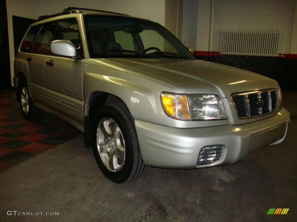2001 Forester 2.5 S - Silverthorn Metallic / Gray photo #5