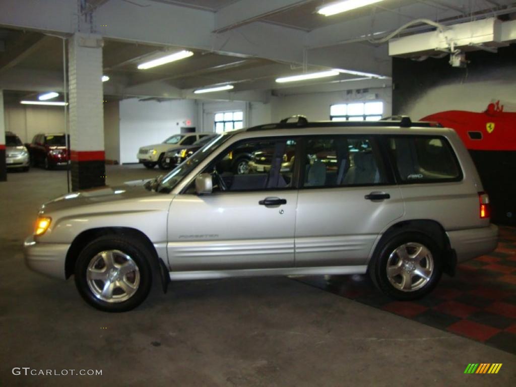 2001 Forester 2.5 S - Silverthorn Metallic / Gray photo #10