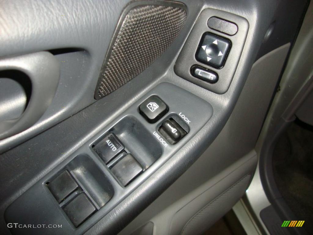 2001 Forester 2.5 S - Silverthorn Metallic / Gray photo #14