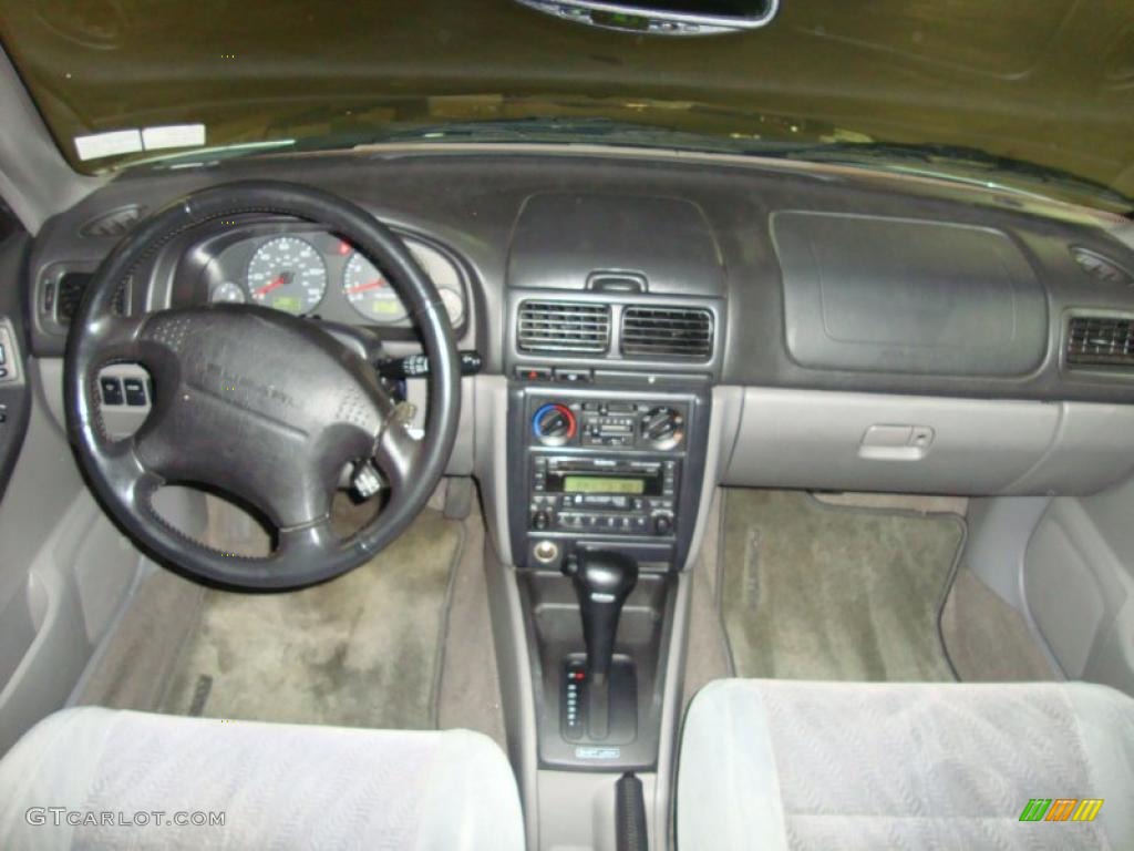 2001 Forester 2.5 S - Silverthorn Metallic / Gray photo #23
