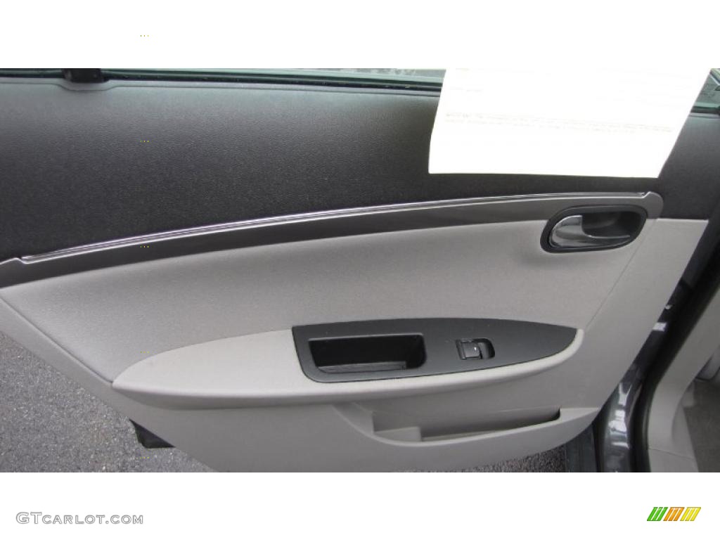 2009 Aura XE - Techno Gray / Gray photo #11