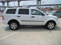 Bright White - Durango SLT Photo No. 4