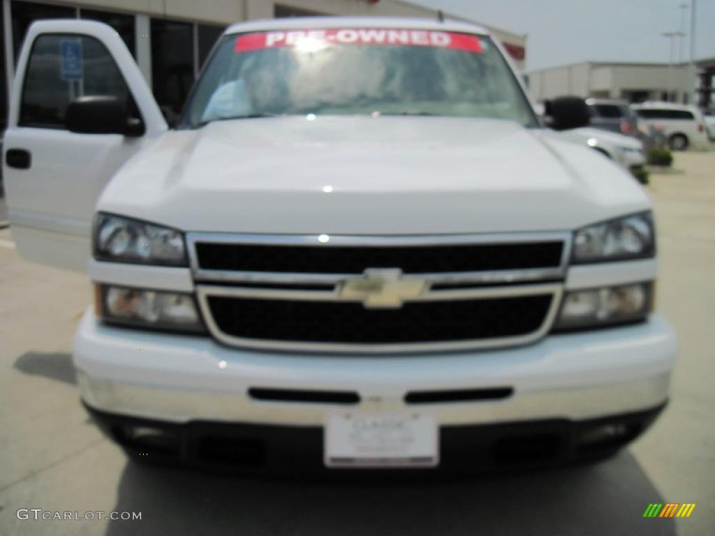 2007 Silverado 1500 Classic LT Crew Cab 4x4 - Summit White / Tan photo #5