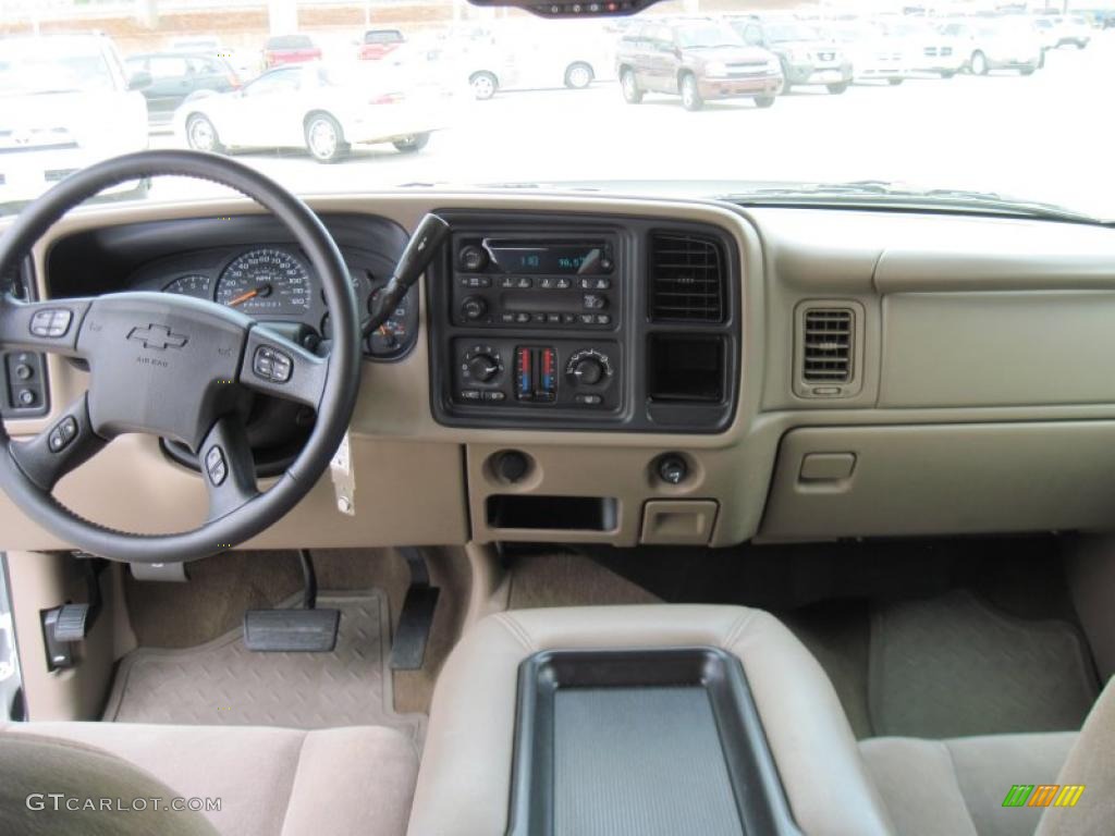 2007 Silverado 1500 Classic LT Crew Cab 4x4 - Summit White / Tan photo #10