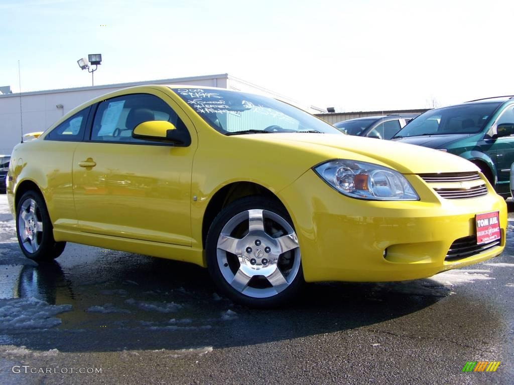 2008 Cobalt Sport Coupe - Rally Yellow / Ebony photo #8