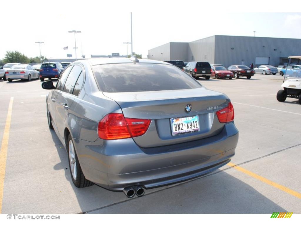 2010 3 Series 328i Sedan - Space Gray Metallic / Black photo #2
