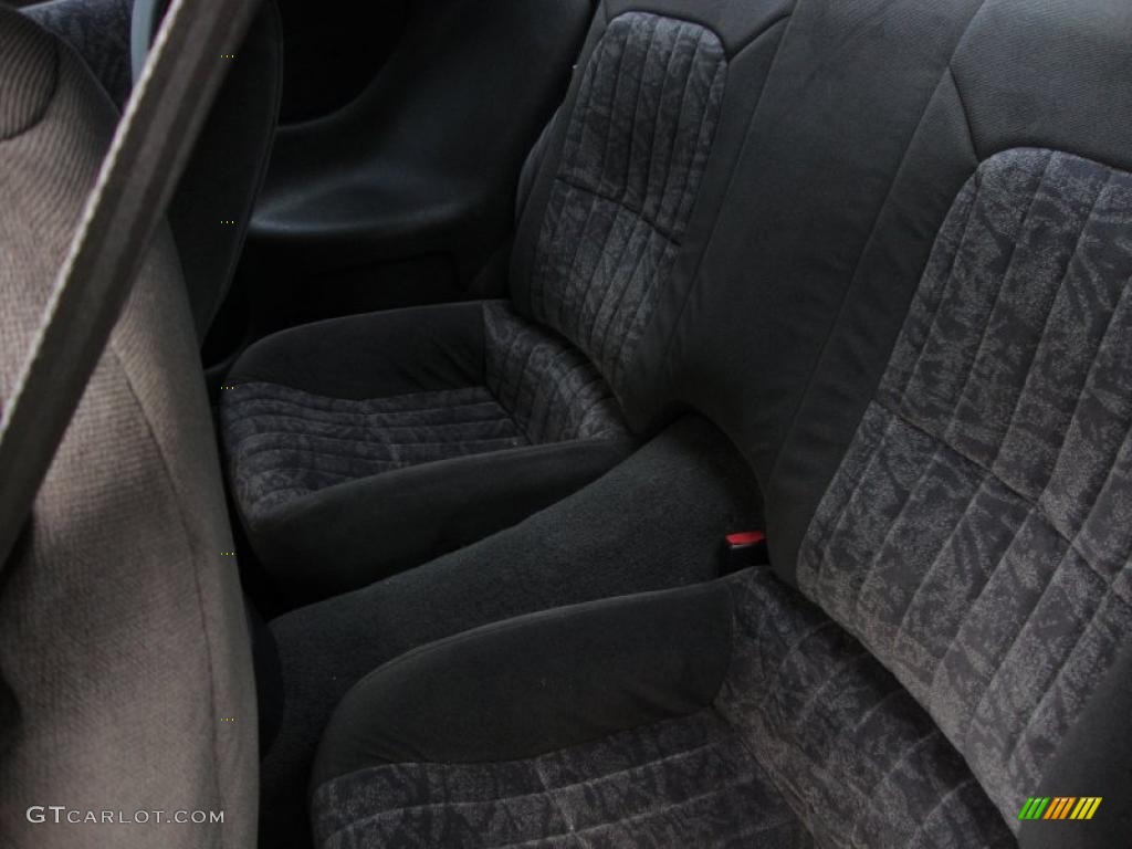 2000 Camaro Coupe - Sebring Silver Metallic / Ebony photo #31