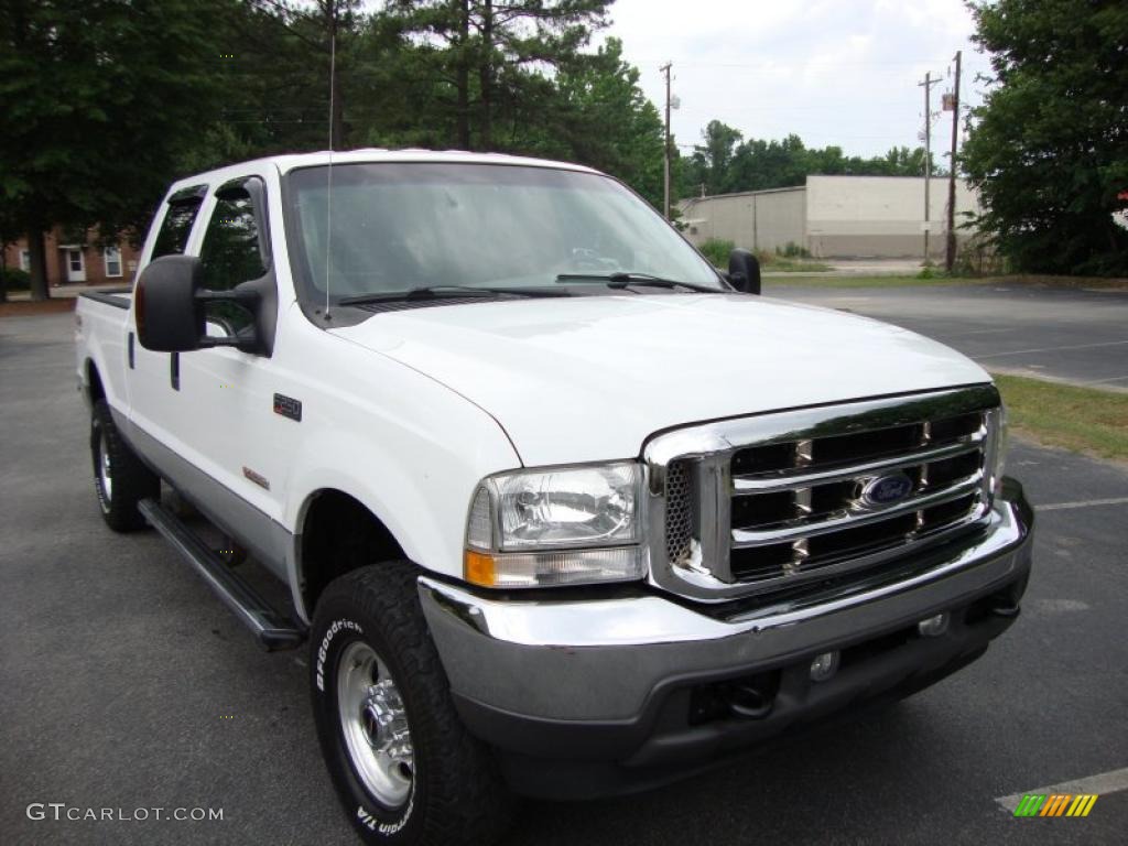 Oxford White Ford F250 Super Duty