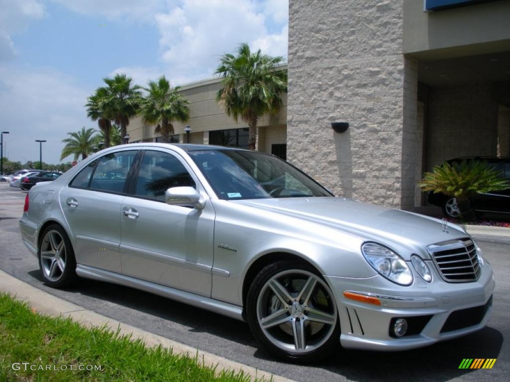 2008 E 63 AMG Sedan - Iridium Silver Metallic / Black photo #4