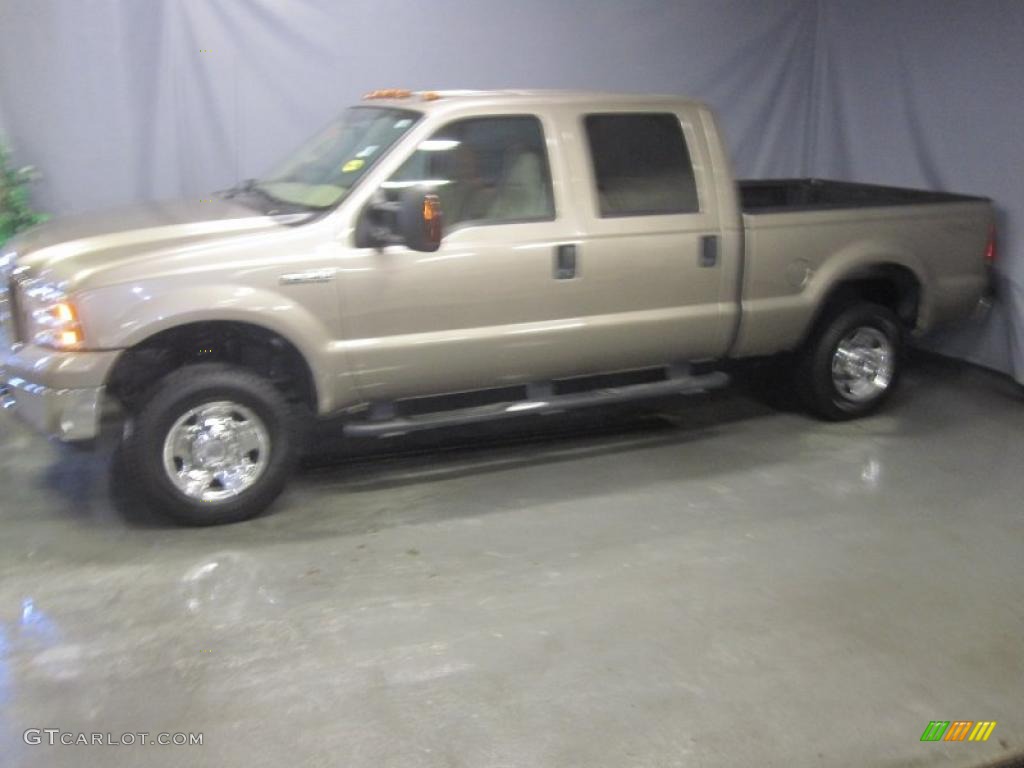 Arizona Beige Metallic Ford F250 Super Duty