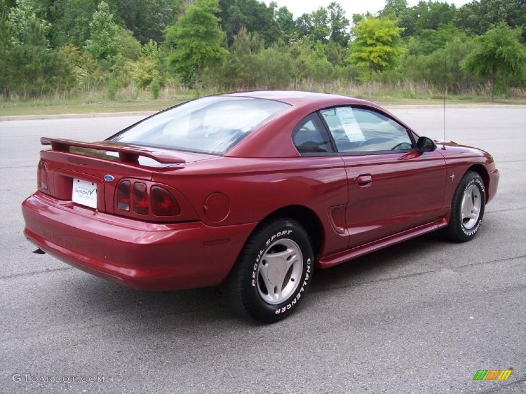 1996 Mustang V6 Coupe - Laser Red Metallic / Medium Graphite photo #4