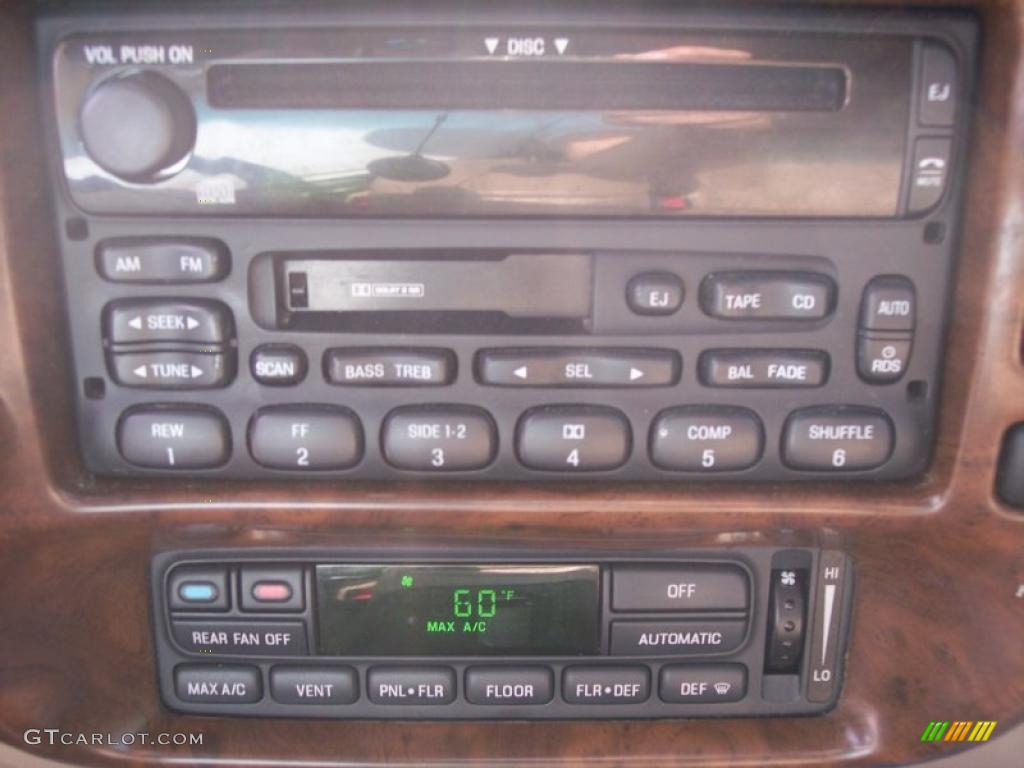 2000 Ford Explorer Limited Audio System Photo #29945800