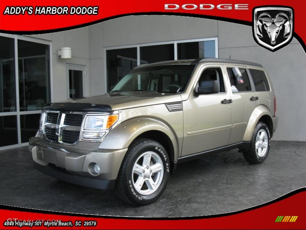 Light Khaki Metallic Dodge Nitro