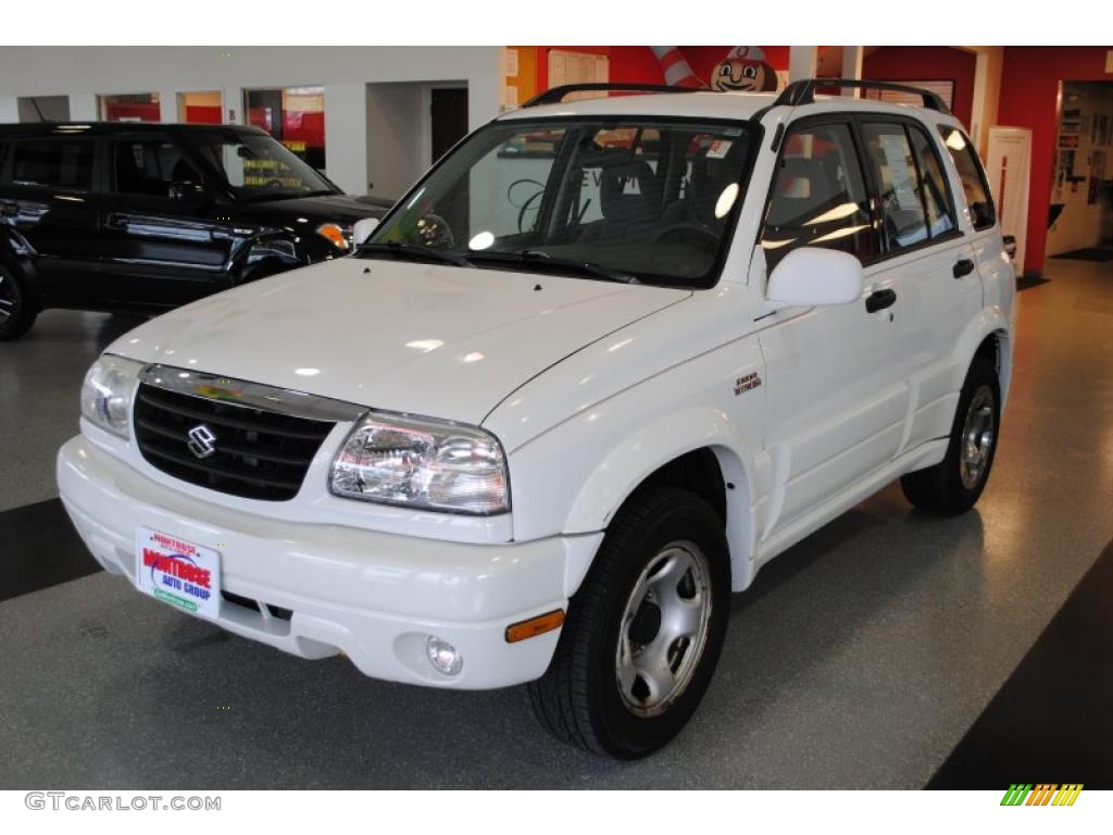 2001 Grand Vitara JLX 4x4 - Polar White / Gray photo #3